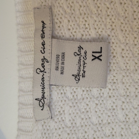 American Rag white cropped sweater - Picture 2 of 2